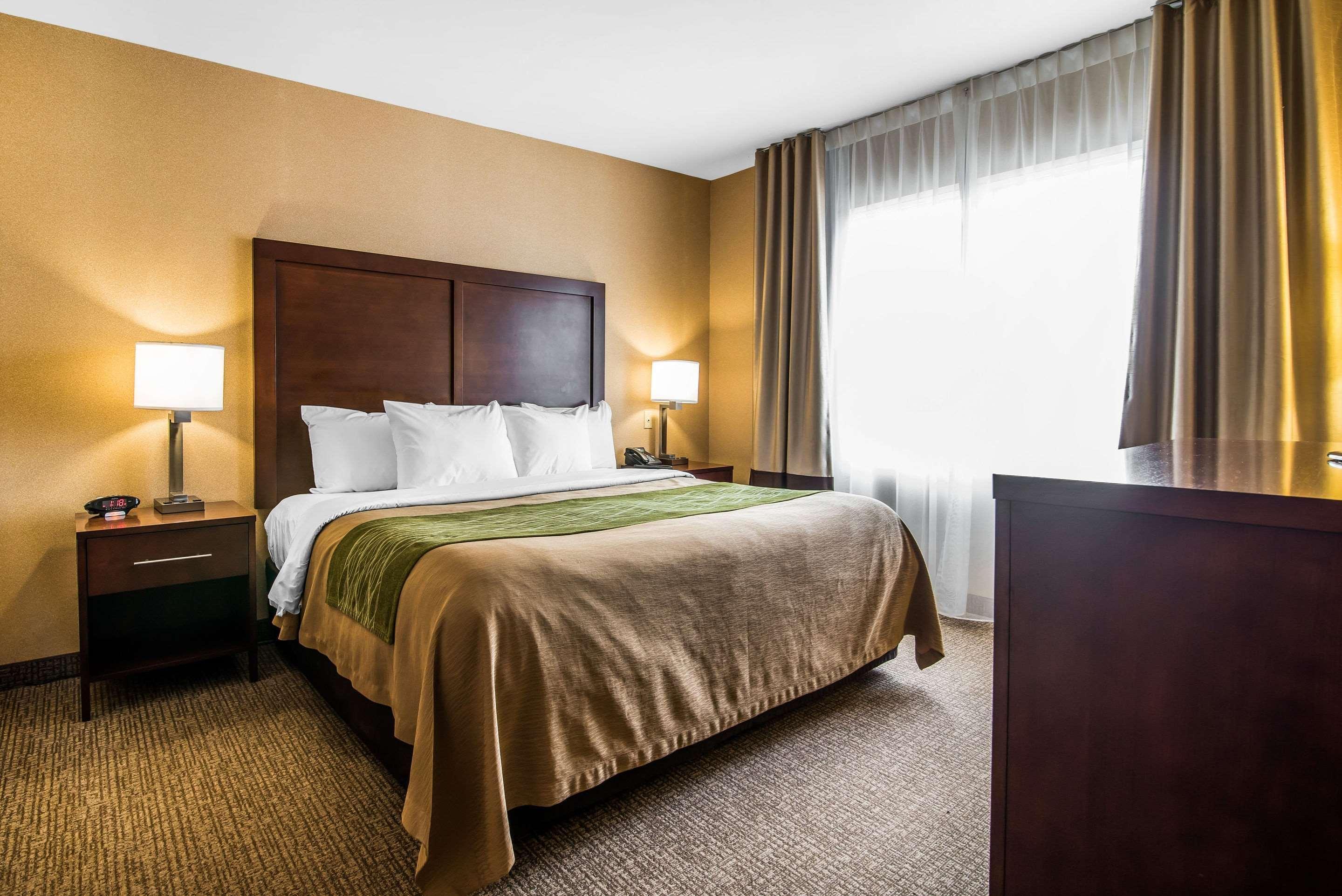 Quality & Hotel 3*