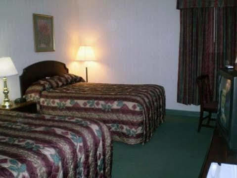 Quality & Hotel Towanda